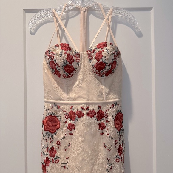 Bebe Maddie Embroidered bustier lace dress - Picture 3 of 11